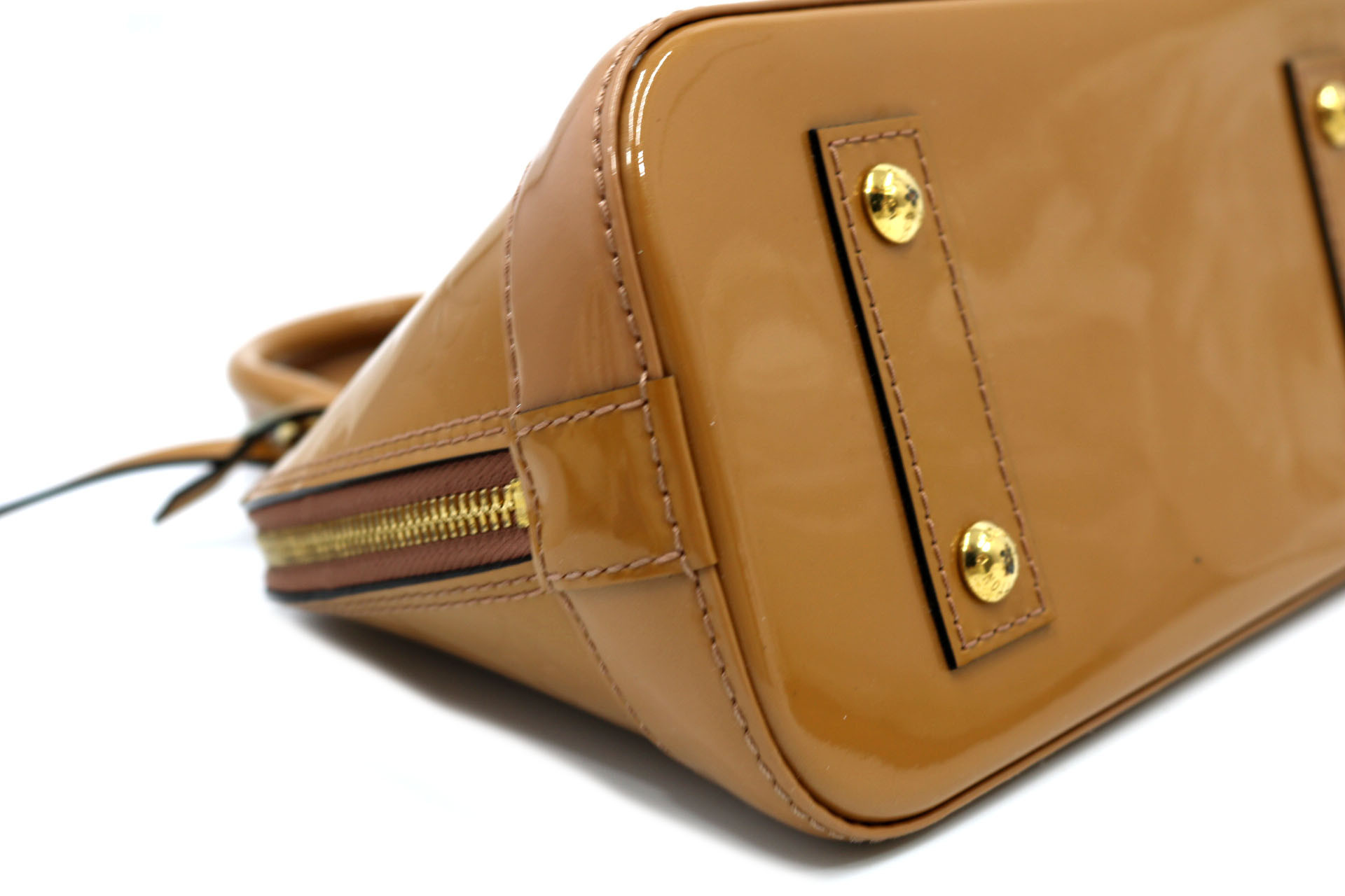 Louis Vuitton Alma BB Vernis Cappuccino - immagine 6