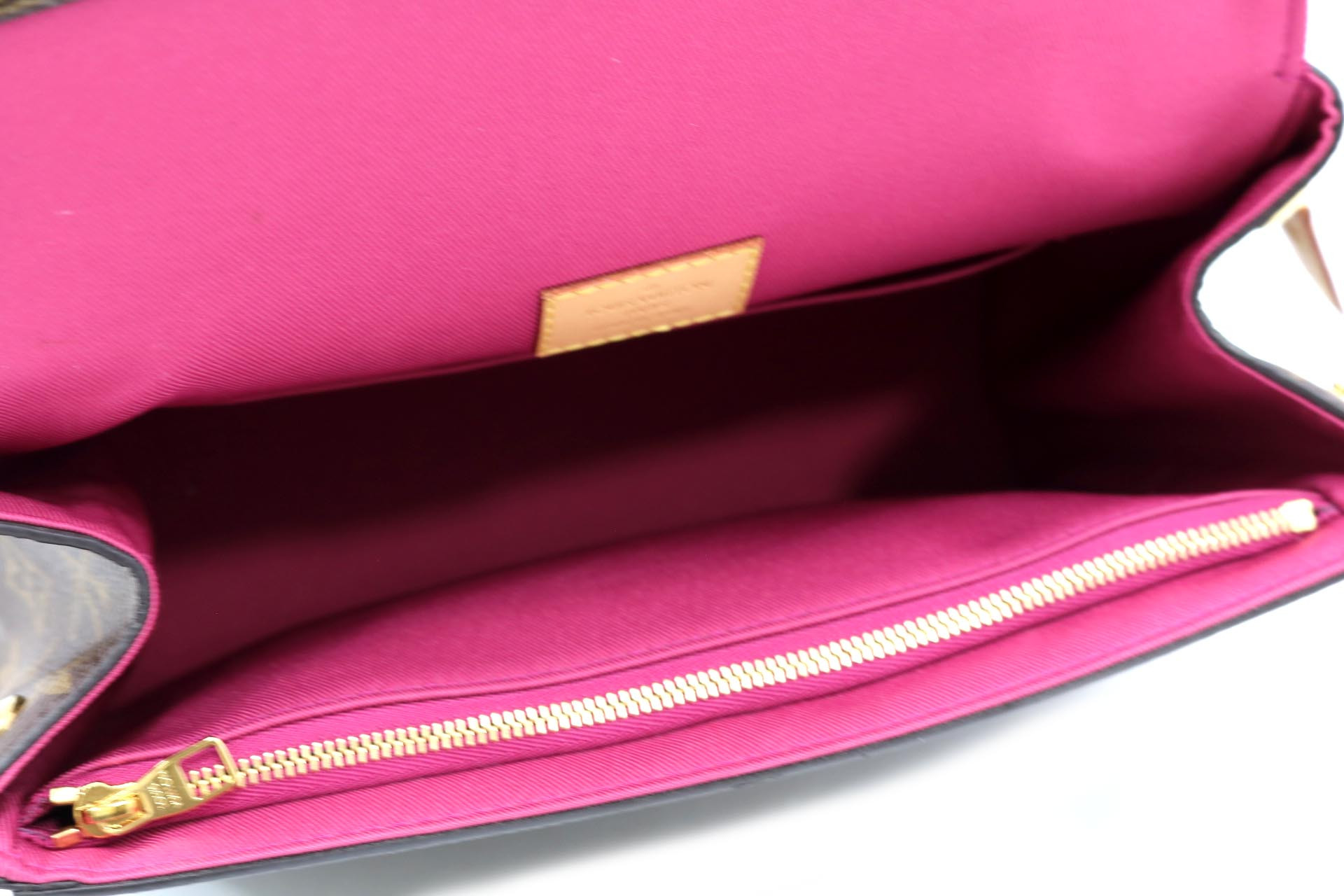 Louis Vuitton Cluny BB Monogram - immagine 8