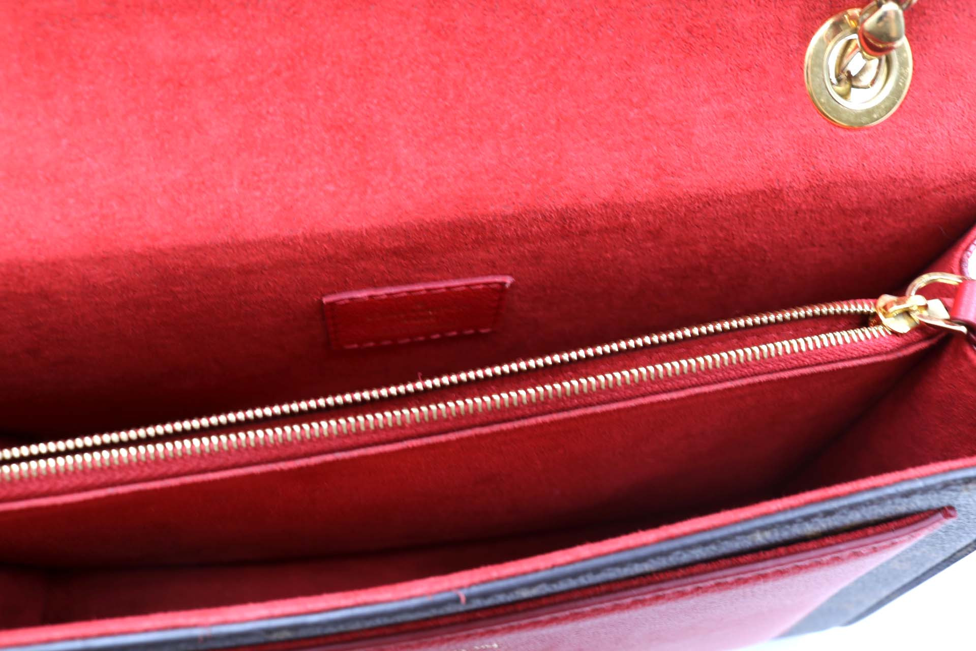 Louis Vuitton Victoire Monogram - immagine 8