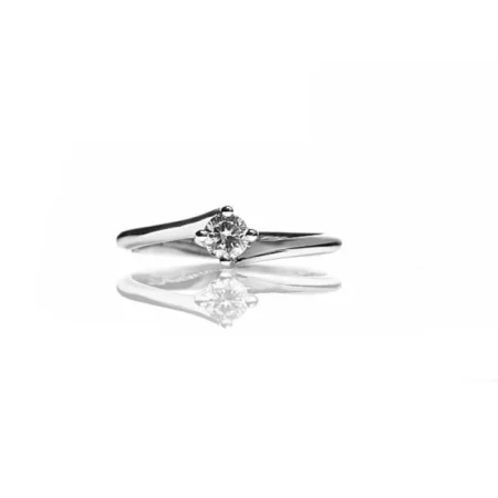 Anello Solitario Valentino 18kt