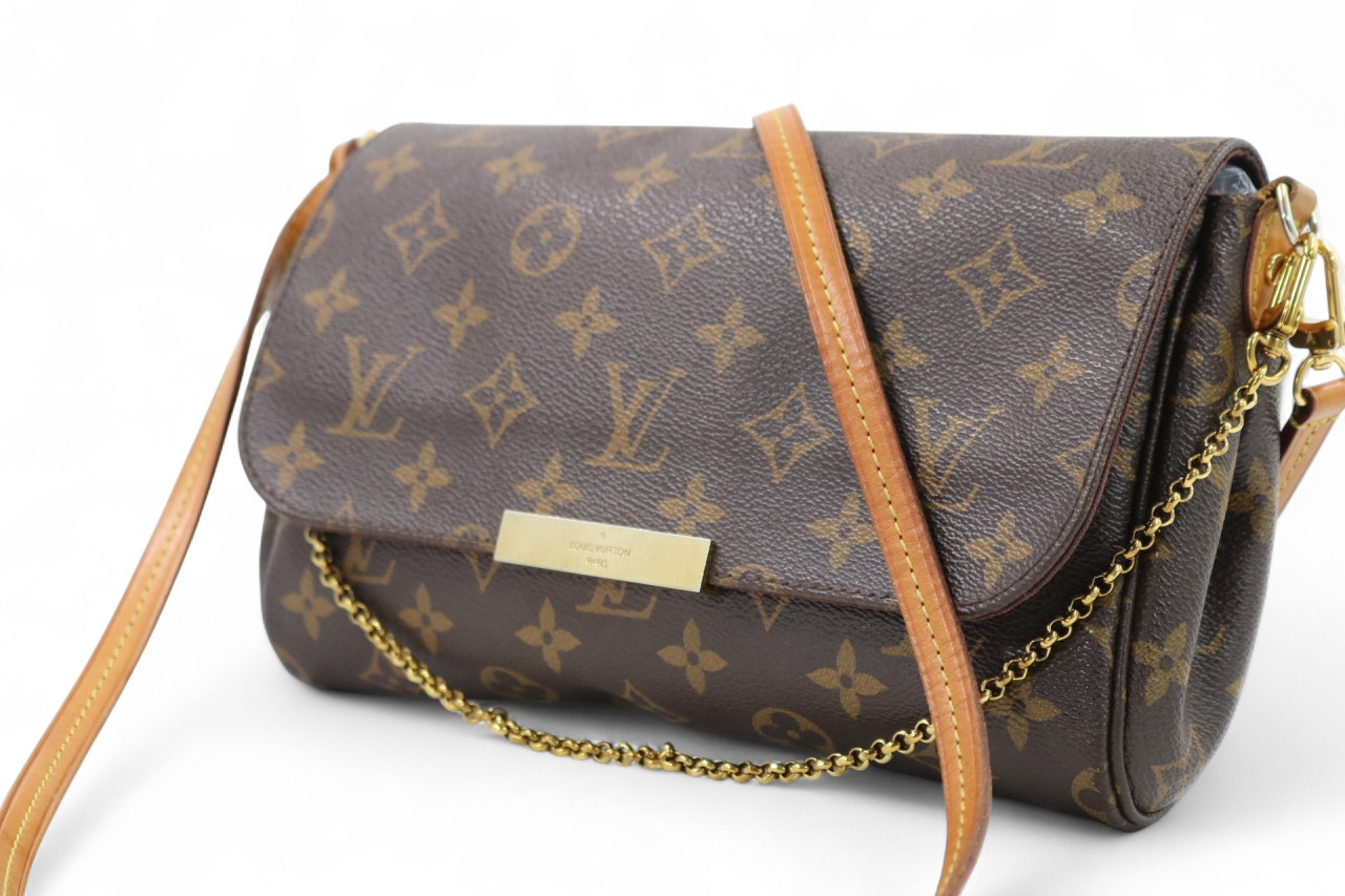 Louis Vuitton Favorite MM Monogram - immagine 2